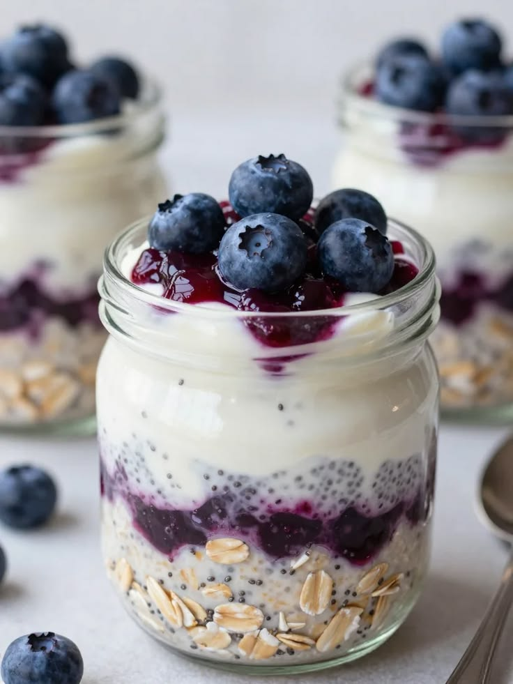 Morning Reset: Overnight Oats, Glow Juices & Breakfast Ideas That Keep You Full